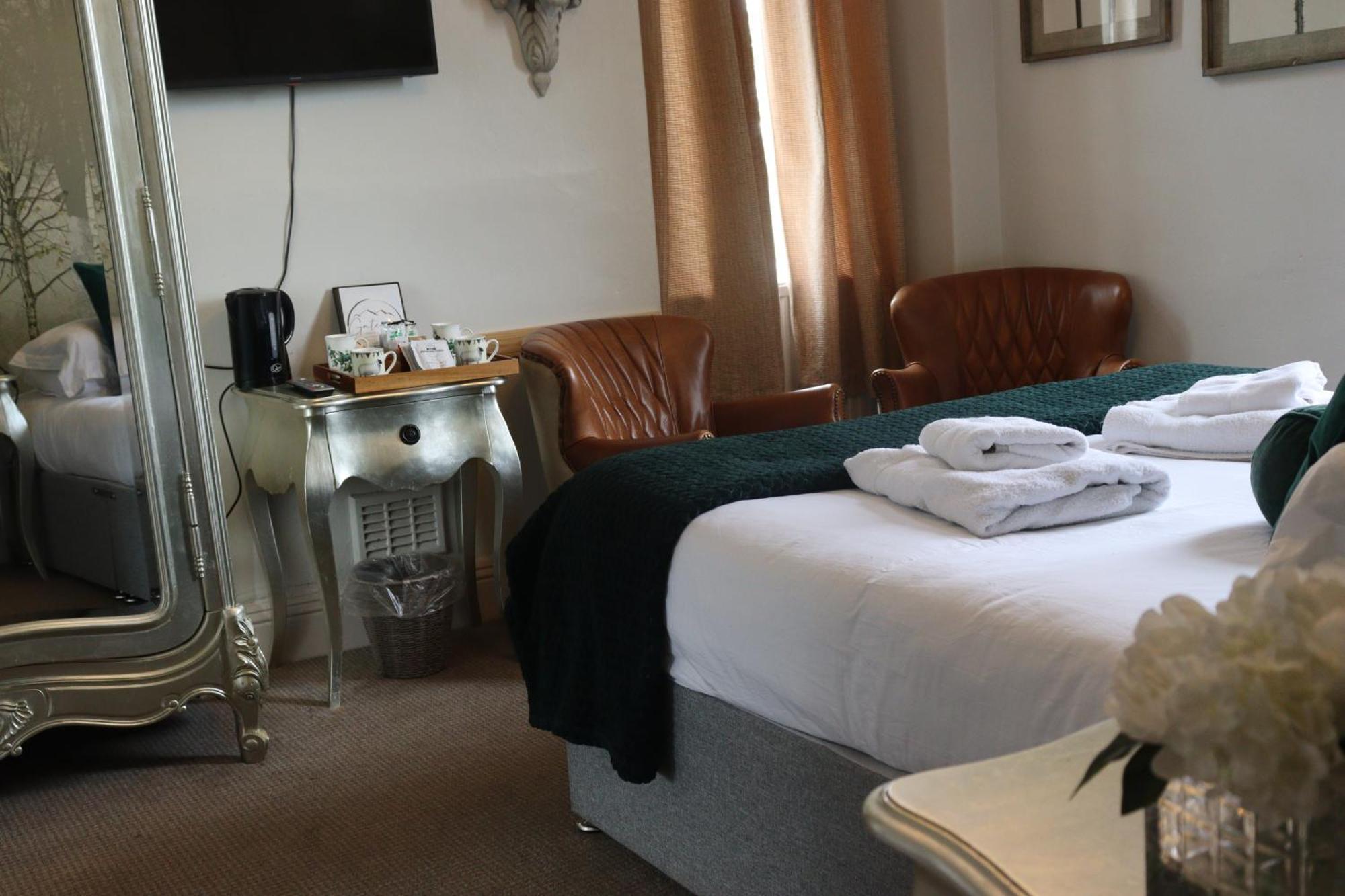 The Gateway Hotel Kendal Bagian luar foto
