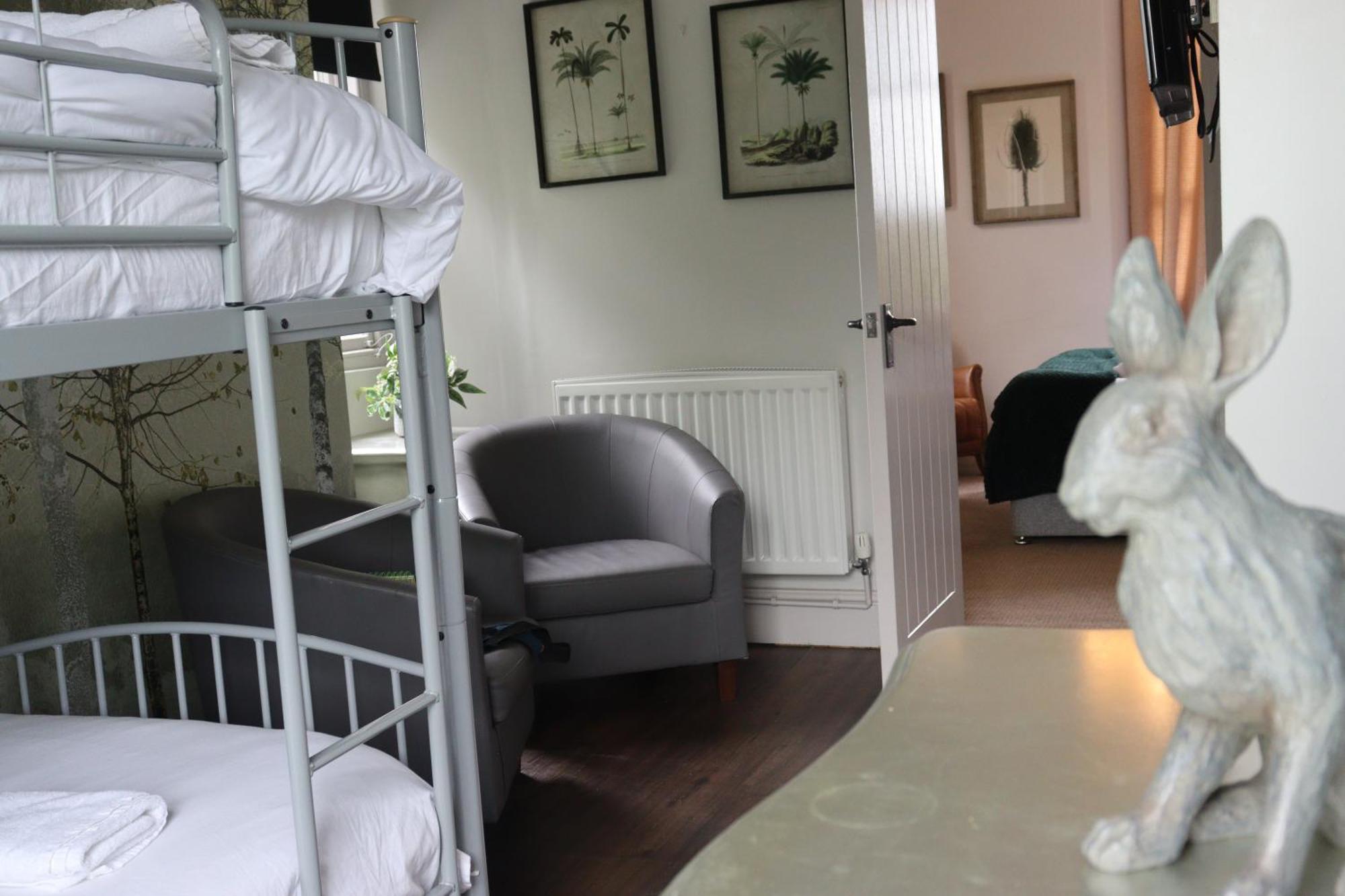 The Gateway Hotel Kendal Bagian luar foto